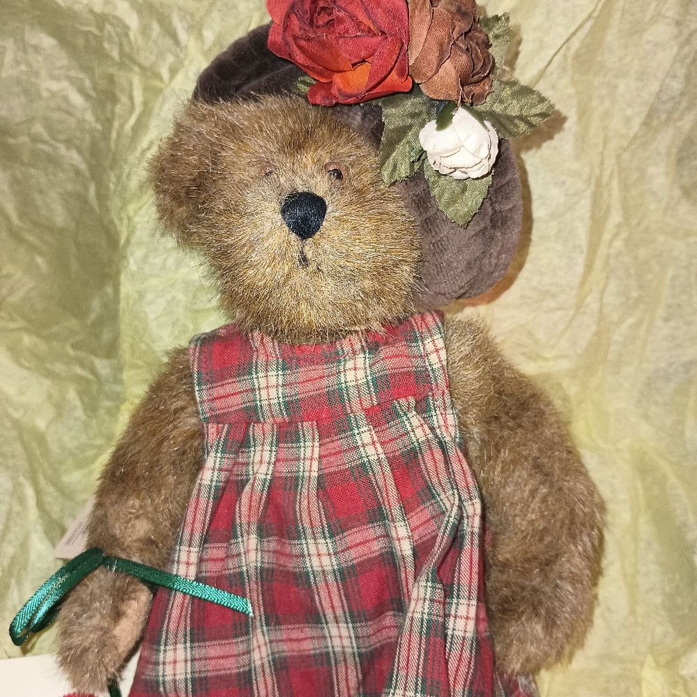 BOYD'S INVESTMENT COLLECTION - Picture 7 of 8